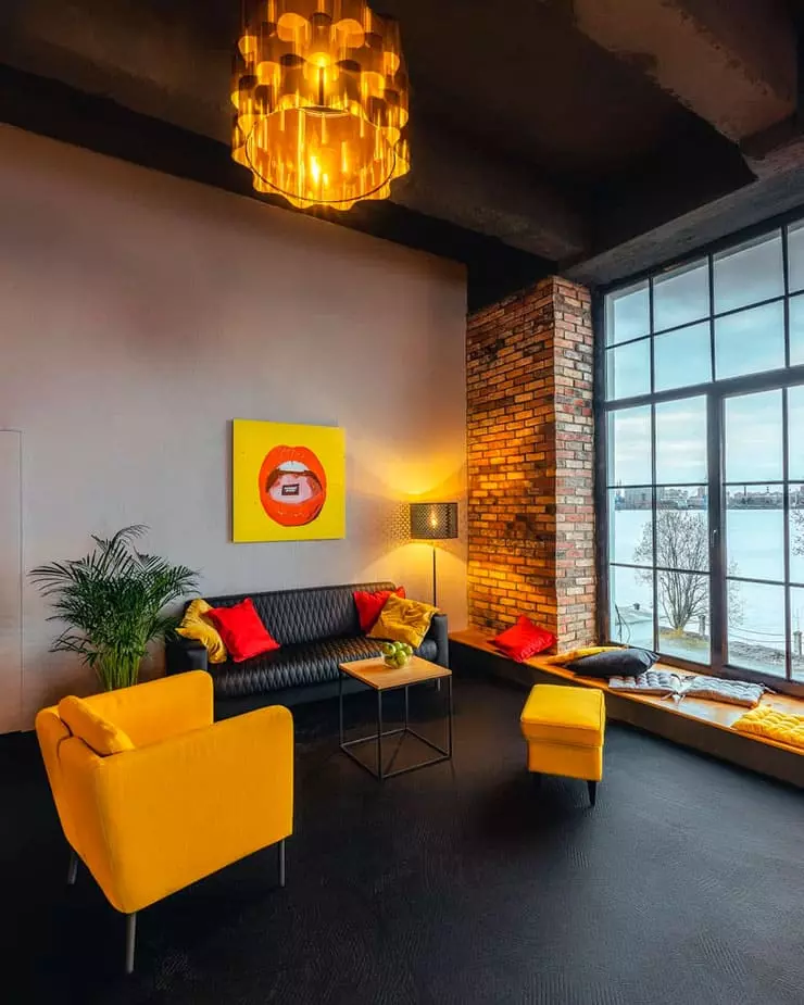 Техническое оборудование и интерьер Лофт Порт